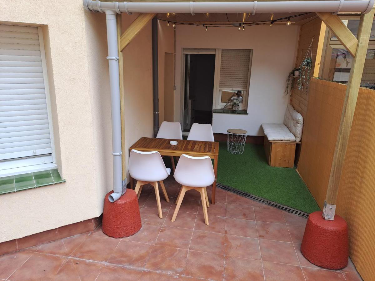 Apt In The Old Town With Cool Terrace!! Private Parking ビルバオ エクステリア 写真